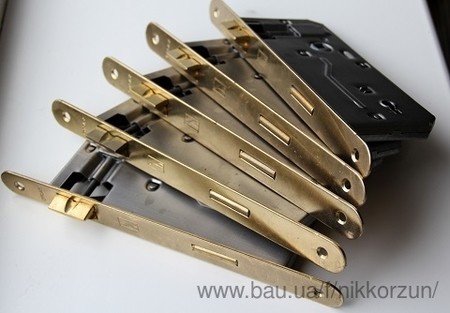 Замок для межкомнатных дверей под цилиндр цвет хром "Bonaiti"